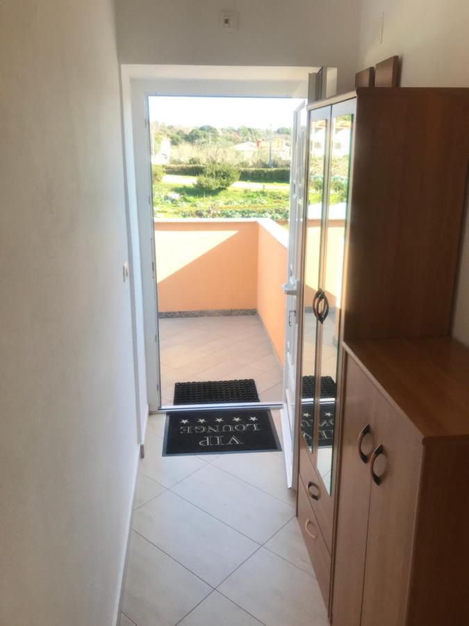 Apartman Voch Zambratija Kültér fotó